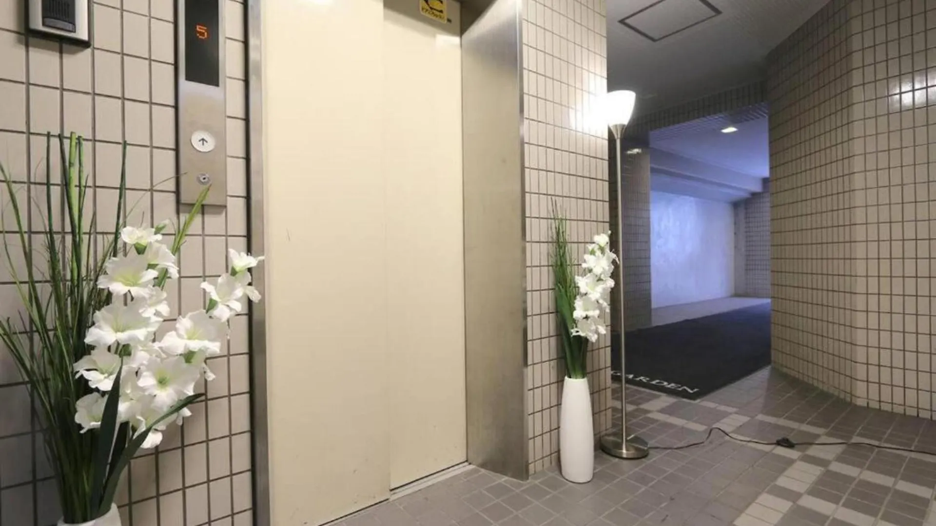 Eg21 Elizabeth Garden Apartment Osaka